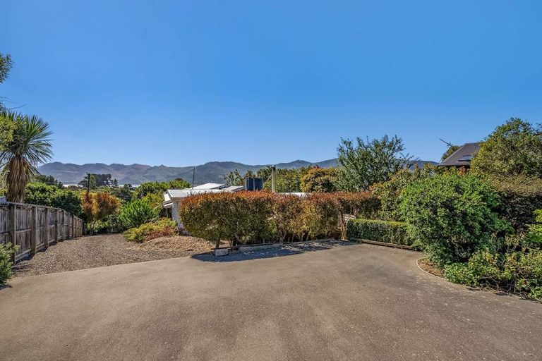 Photo of property in 8b Te Papau Crescent, Diamond Harbour, 8972