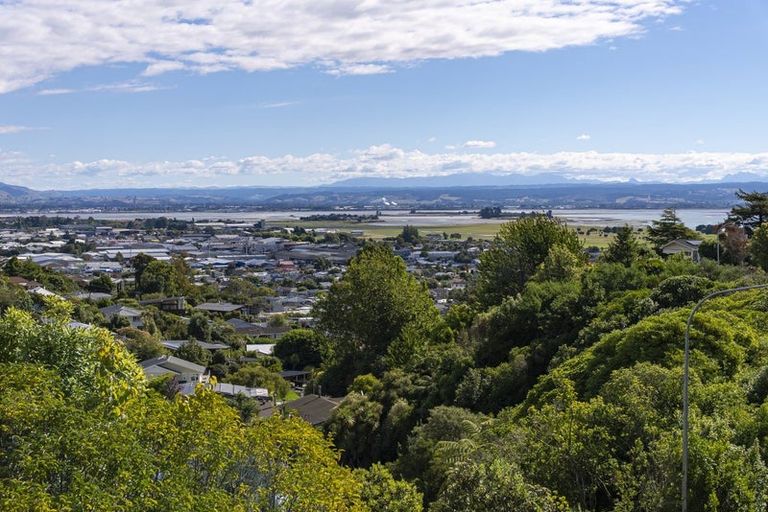 Photo of property in 1/104 Tosswill Road, Tahunanui, Nelson, 7011