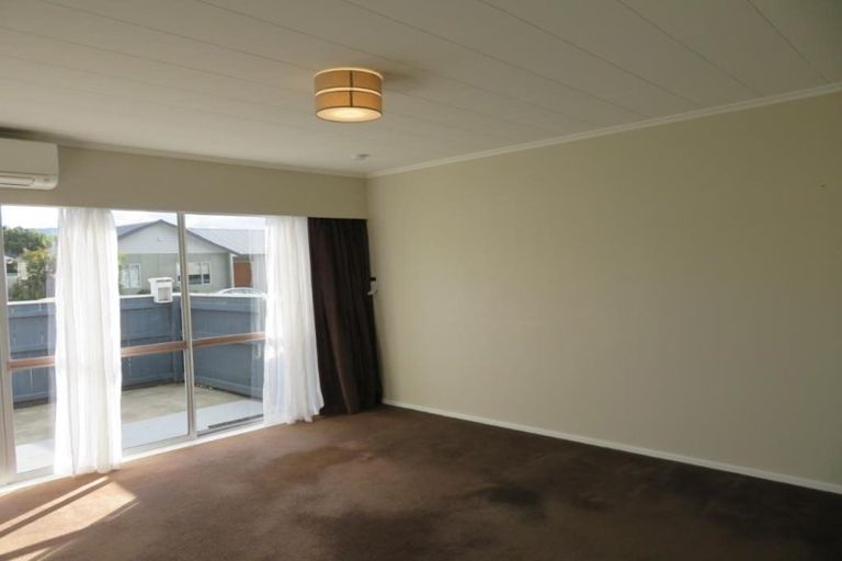 Photo of property in 3c Benzie Avenue, Wallaceville, Upper Hutt, 5018