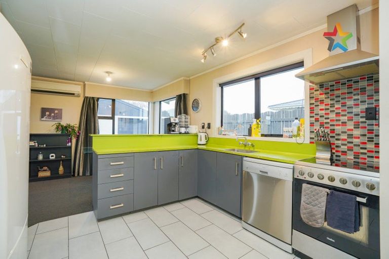 Photo of property in 123 Cunningham Crescent, Grasmere, Invercargill, 9810