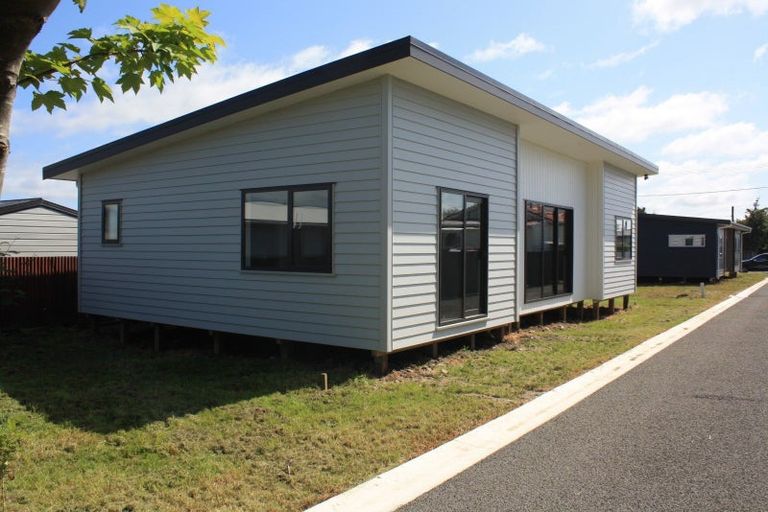 Photo of property in 10/59 Glenview Road, Glen Eden, Auckland, 0602