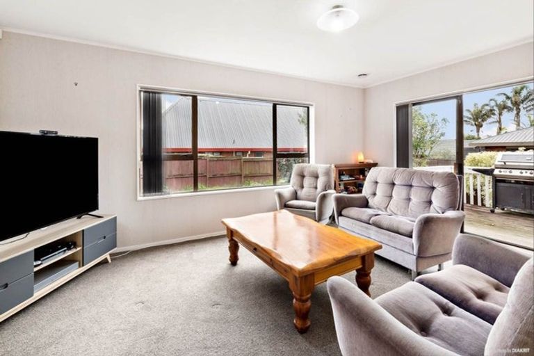 Photo of property in 1/132 Wellington Street, Pukekohe, 2120