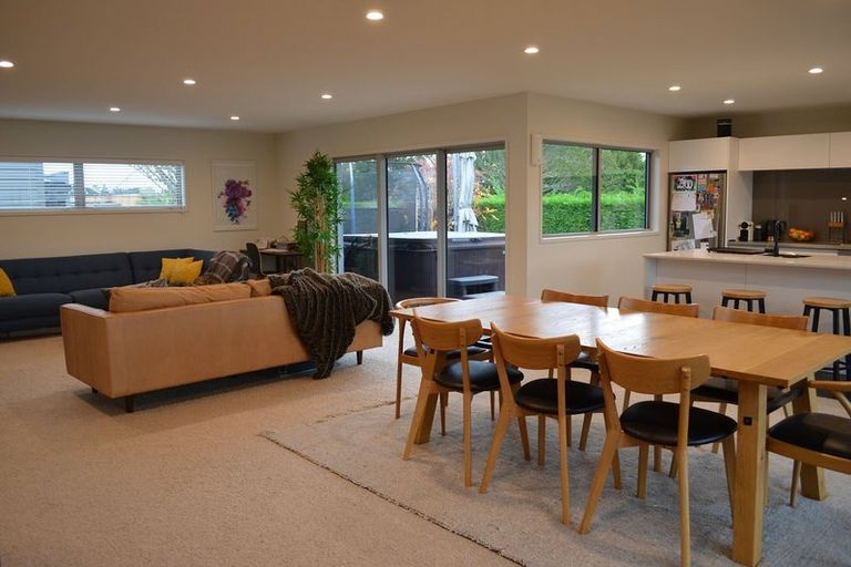 Photo of property in 109a Wairau Road, Oakura, 4314