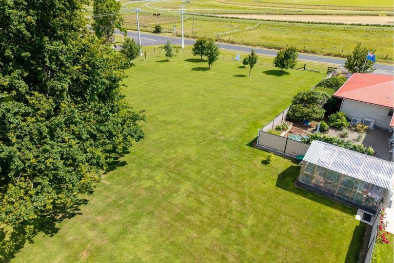 Photo of property in 69 Sowry Road, Woodville, 4920