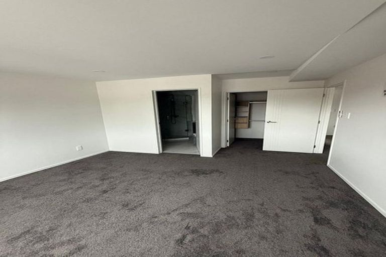 Photo of property in 4/30 Arnwood Street, Manurewa, Auckland, 2102