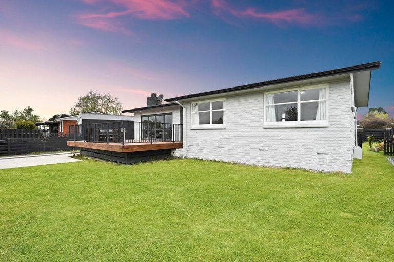 Photo of property in 3 Marion Place, Deanwell, Hamilton, 3206