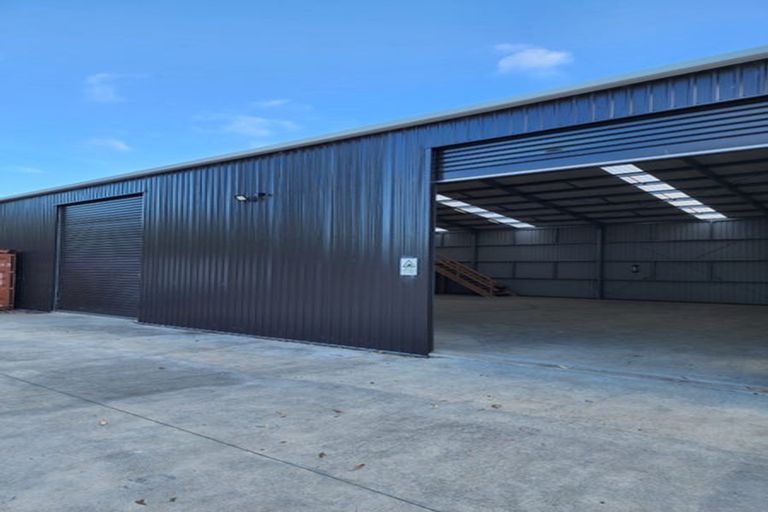 Photo of property in 60 Takapu Road, Manakau, Levin, 5573