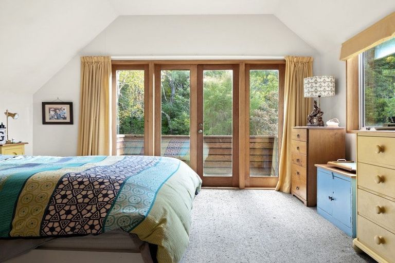 Photo of property in 100 Glenross Street, Glenross, Dunedin, 9011