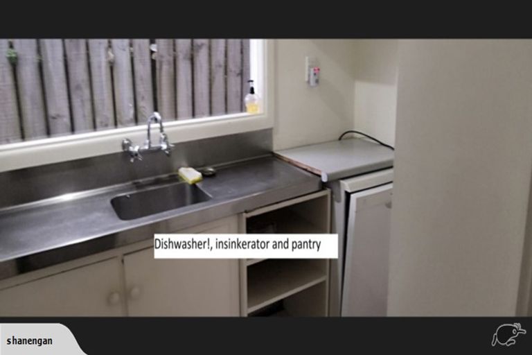 Photo of property in 1/117 Austin Street, Mount Victoria, Wellington, 6011