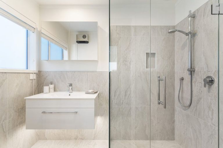 Photo of property in 26b Harley Road, Hauraki, Auckland, 0622