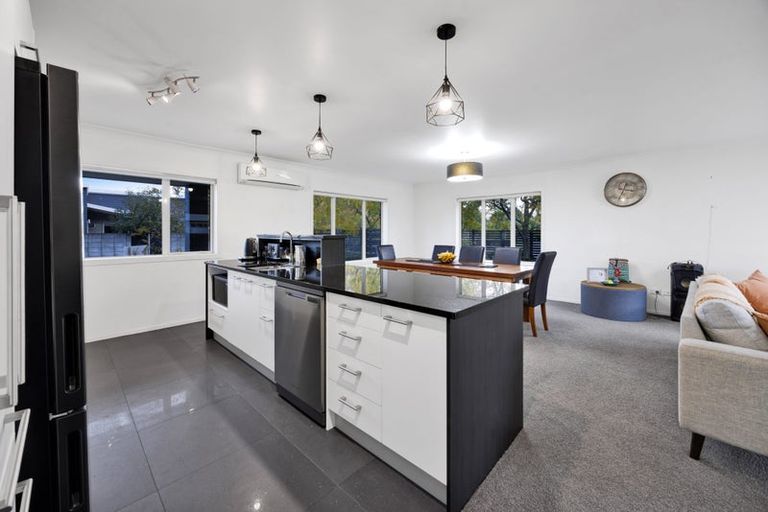 Photo of property in 92b Fairfield Road, Hawera, 4610