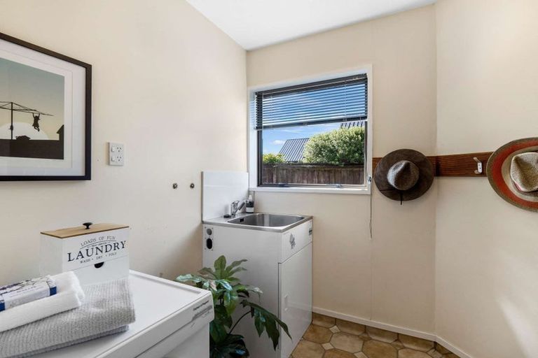 Photo of property in 32 Rearsby Drive, Halswell, Christchurch, 8025