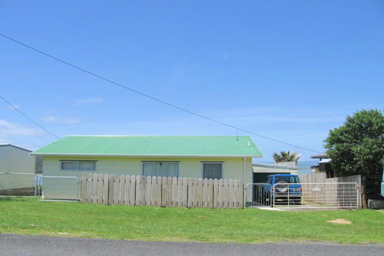 Photo of property in 572 Hoturoa Street, Kawhia, 3889