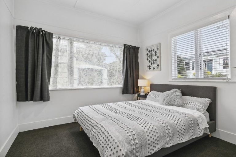 Photo of property in 2 Nikau Street, Newtown, Wellington, 6021