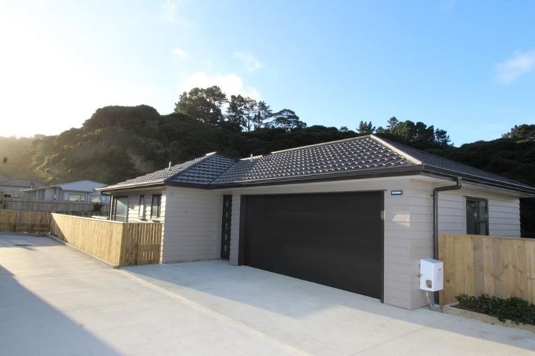 Photo of property in 20 Moonsail Drive, Whitby, Porirua, 5024
