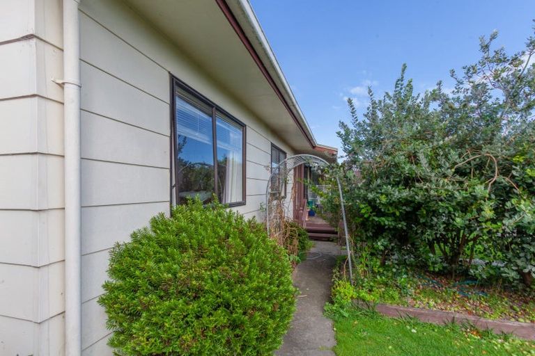 Photo of property in 1/806 Saint Aubyn, Parkvale, Hastings, 4122