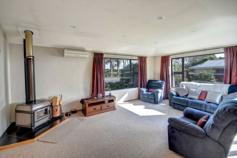 Photo of property in 21 Woodland Avenue, Mosgiel, 9024