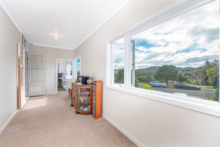 Photo of property in 8 Lichen Grove, Russell, 0272