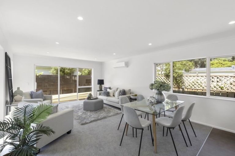 Photo of property in 38a Cambridge Terrace, Waiwhetu, Lower Hutt, 5010