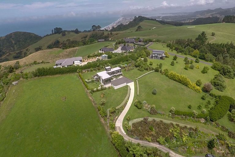 Photo of property in 10 Poets Corner Road, Waihi, 3681