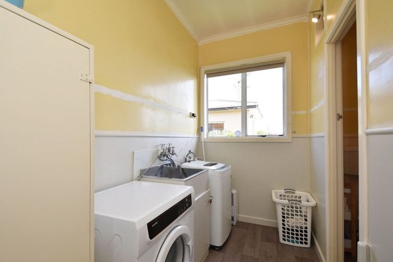 Photo of property in 200 Centre Street, Heidelberg, Invercargill, 9812