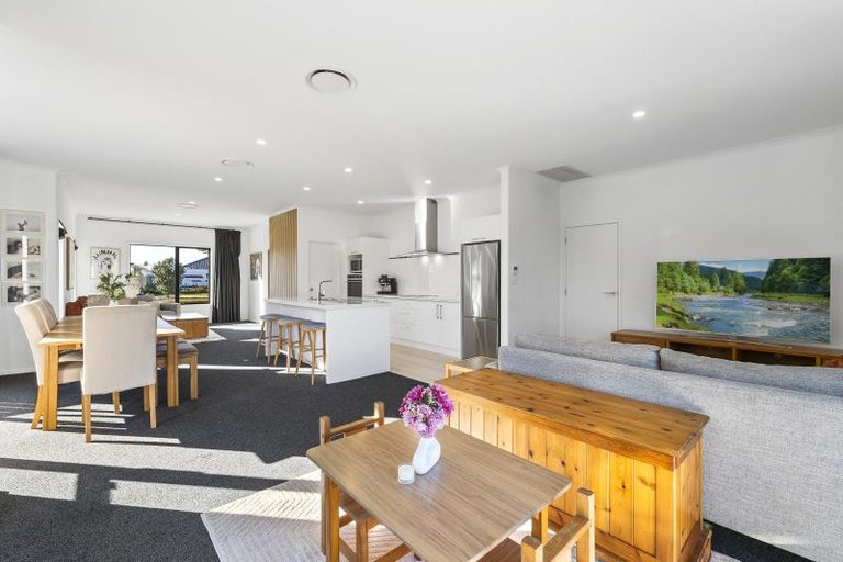 Photo of property in 7 Kotare Drive, Coastlands, Whakatane, 3120