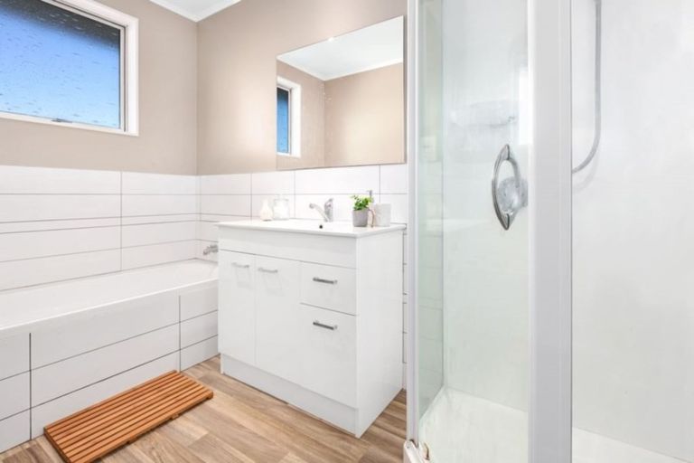 Photo of property in 50 Discovery Drive, Whitby, Porirua, 5024