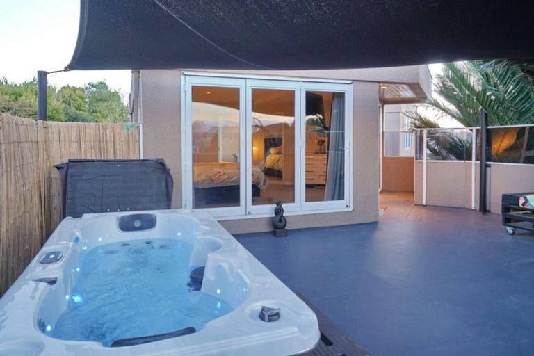 Photo of property in 84 Patterson Terrace, Halswell, Christchurch, 8025