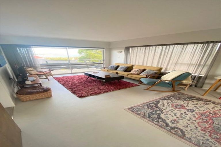 Photo of property in 49 Quadrant Road, Onehunga, Auckland, 1061