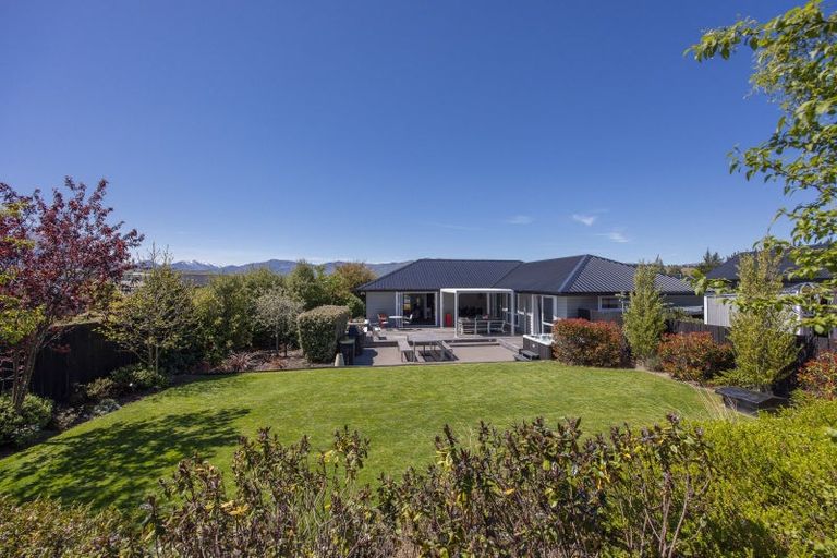 Photo of property in 43 Kingfisher Crescent, Albert Town, Wanaka, 9305
