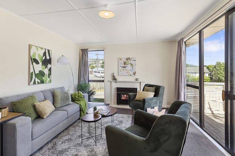 Photo of property in 20 Matatiro Street, Titahi Bay, Porirua, 5022