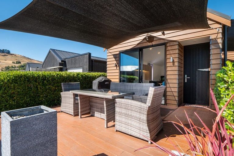 Photo of property in 7 Clover Lane, Lake Hayes, Queenstown, 9304