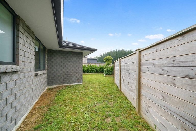 Photo of property in 9 Tradewinds Drive, Whitby, Porirua, 5024