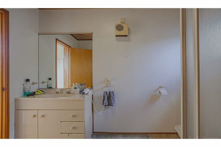 Photo of property in 64a Selwyn Street, Waimataitai, Timaru, 7910