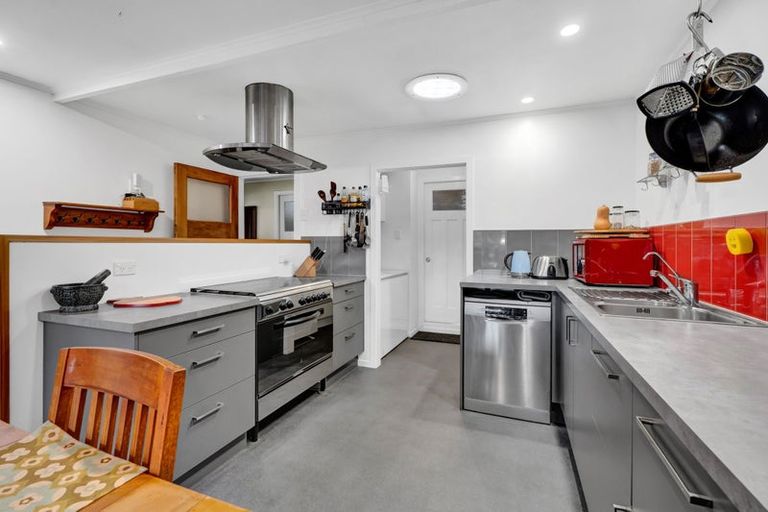 Photo of property in 69 Mill Road, Lower Vogeltown, New Plymouth, 4310