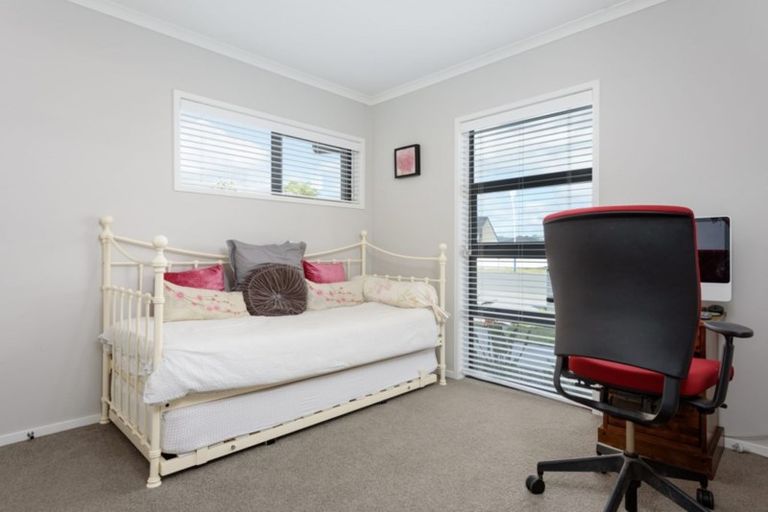 Photo of property in 123 Palm Springs Boulevard, Papamoa Beach, Papamoa, 3118