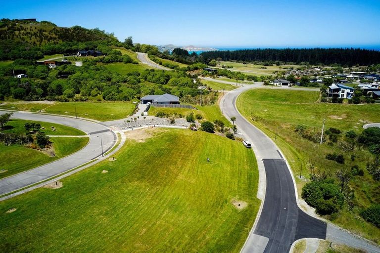 Photo of property in 35 Knowles Crescent, Kaikoura Flat, Kaikoura, 7371