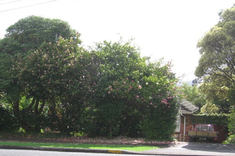 Photo of property in 6 Evans Road, Glen Eden, Auckland, 0602