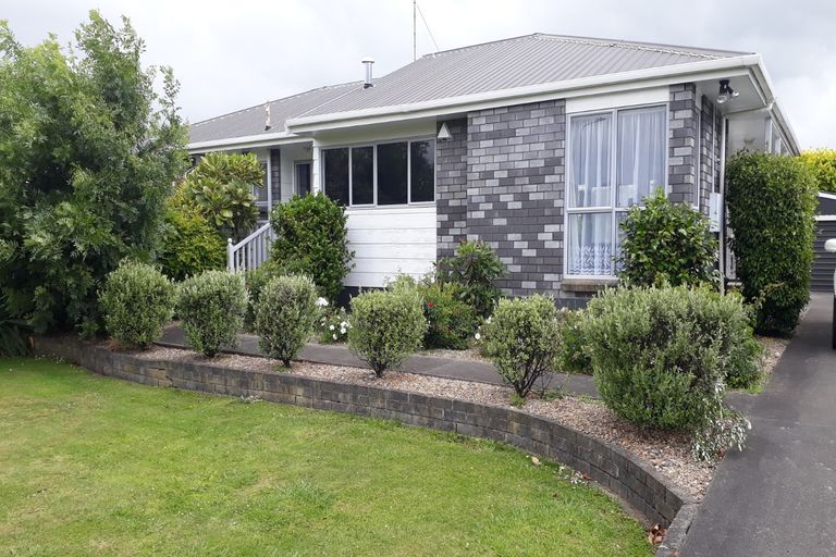 Photo of property in 20 Emmerdale Avenue, Papakura, 2110