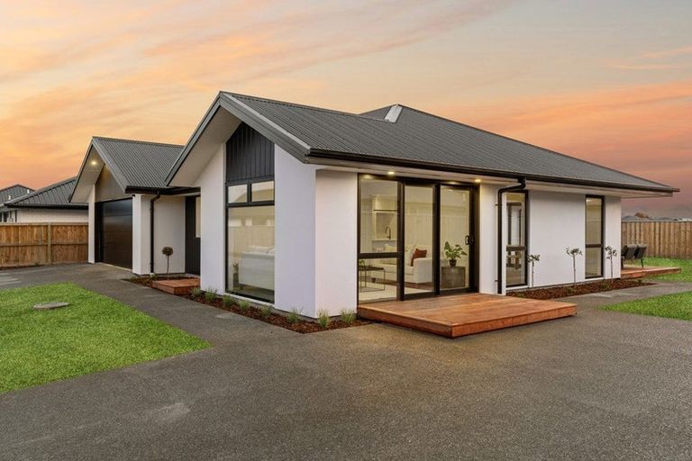 Photo of property in 1 Weld Lane, Amberley, 7410