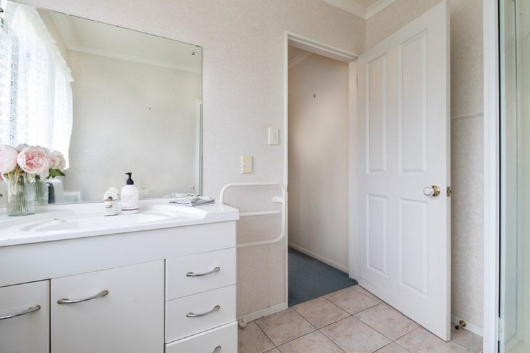 Photo of property in 2 Atlanta Court, Katikati, 3129