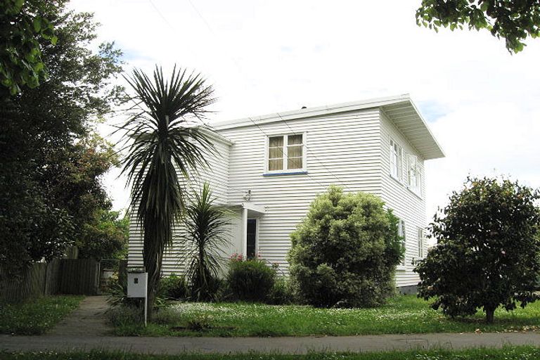 Photo of property in 5 Hooker Avenue, Bryndwr, Christchurch, 8053