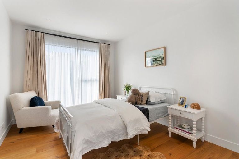 Photo of property in 88 Riverhead Point Drive, Riverhead, 0820