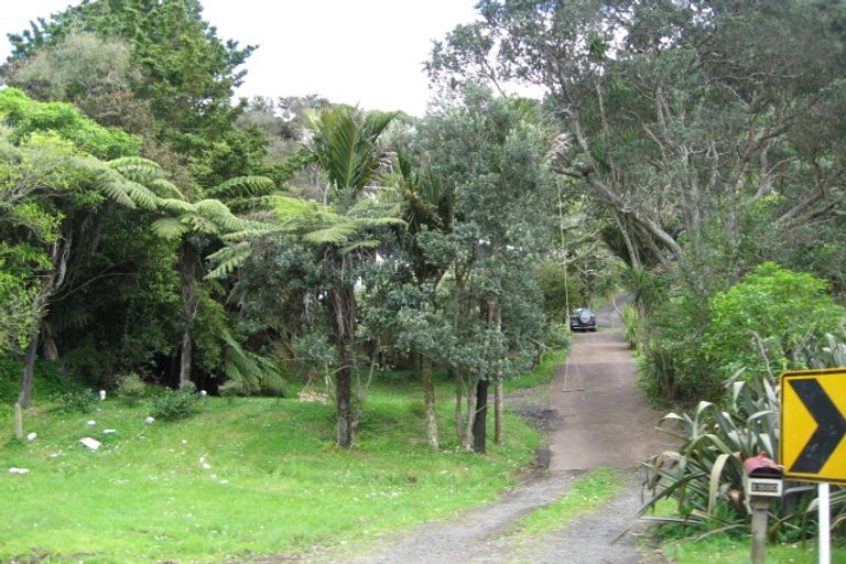 Photo of property in 1260 Huia Road, Huia, Auckland, 0604