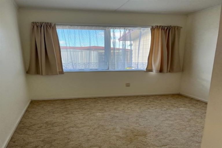 Photo of property in 2 Rerewai Place, Tikipunga, Whangarei, 0112