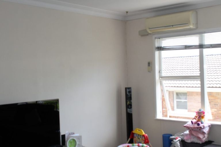 Photo of property in 3/155 Shakespeare Road, Milford, Auckland, 0620