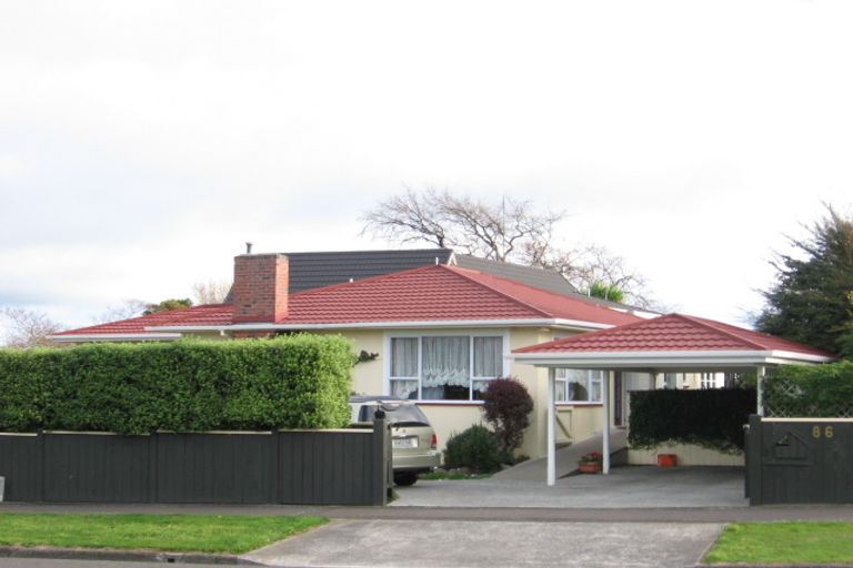 Photo of property in 86 Fitzroy Street, Terrace End, Palmerston North, 4410