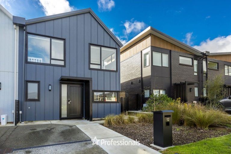 Photo of property in 12 Dahl Drive, Wallaceville, Upper Hutt, 5018