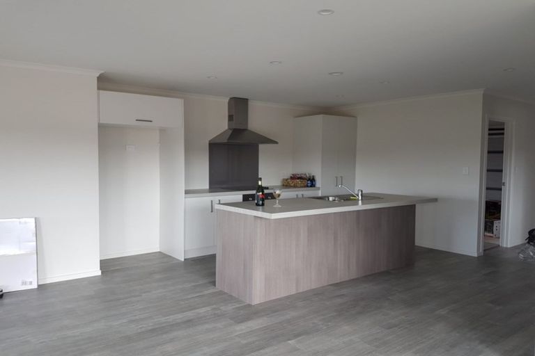 Photo of property in 19 Gibboney Place, Pokeno, 2402