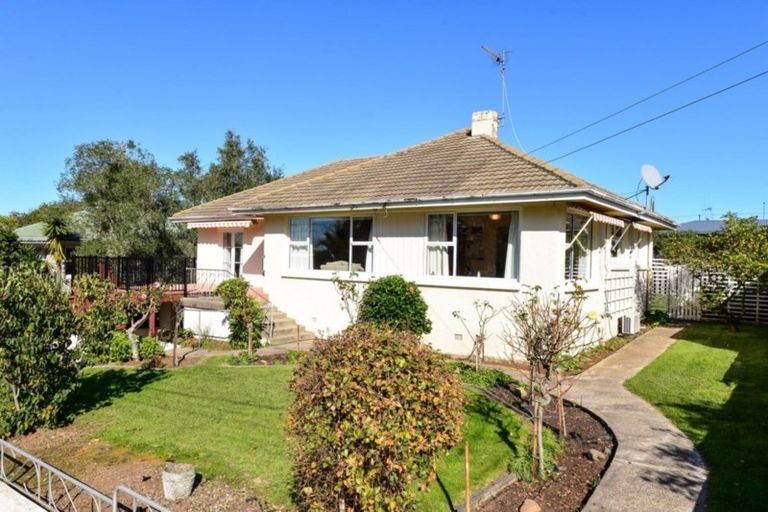 Photo of property in 4 Corbett Avenue, Hillcrest, Hamilton, 3216